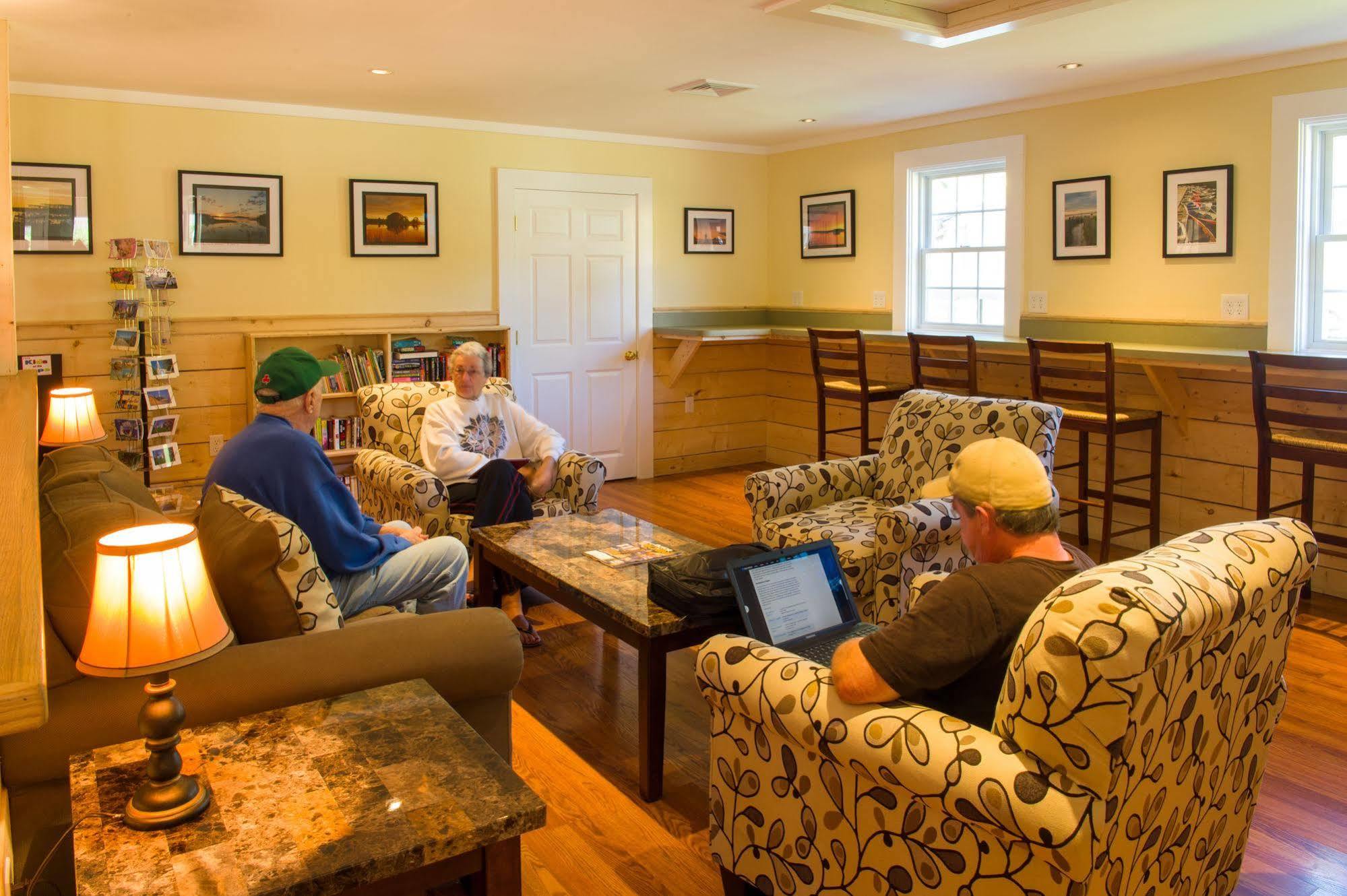 Hotel Sun Retreats At Peters Pond Sandwich Esterno foto